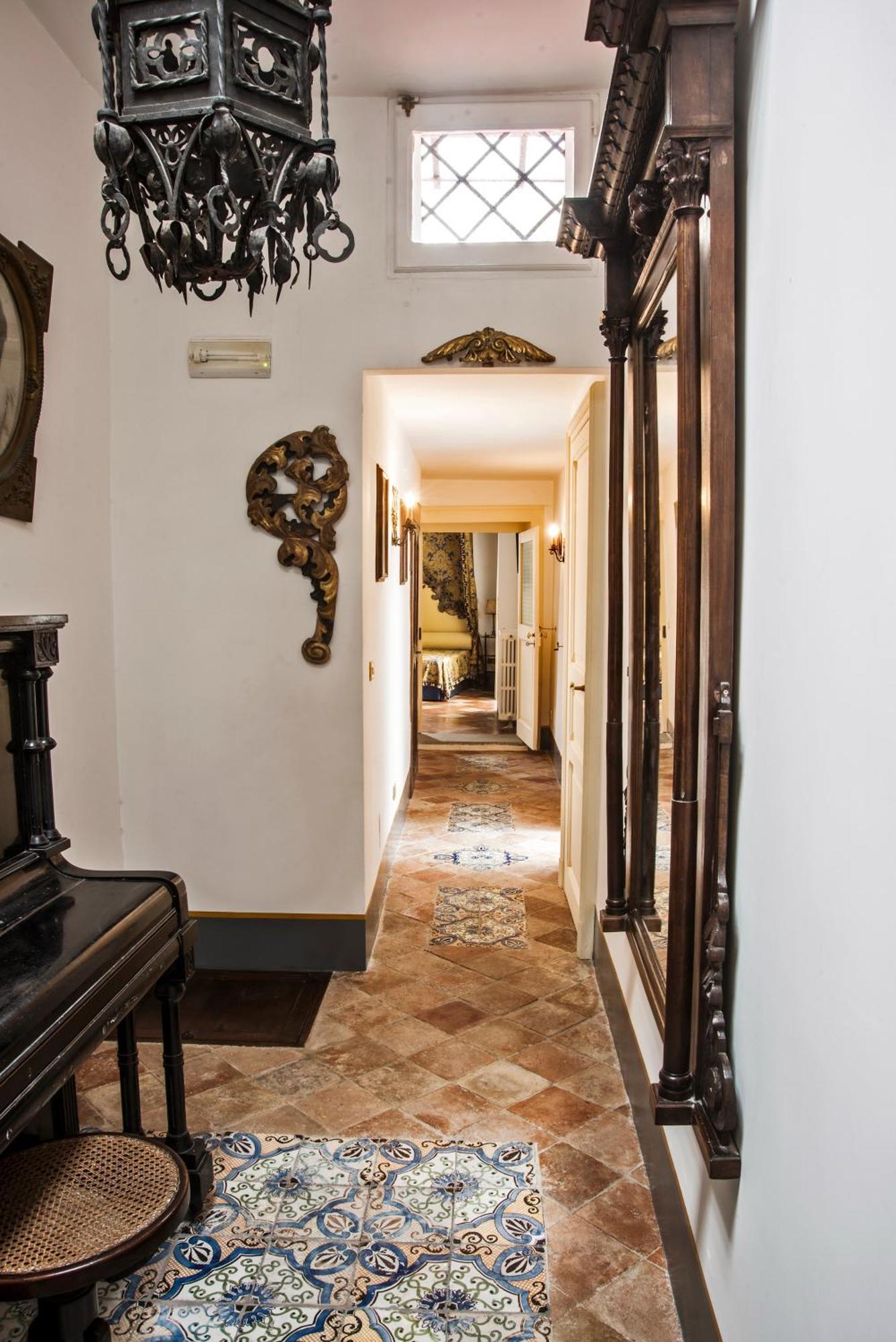 Appartamento Il Teatro Di Nerone Napoli Esterno foto
